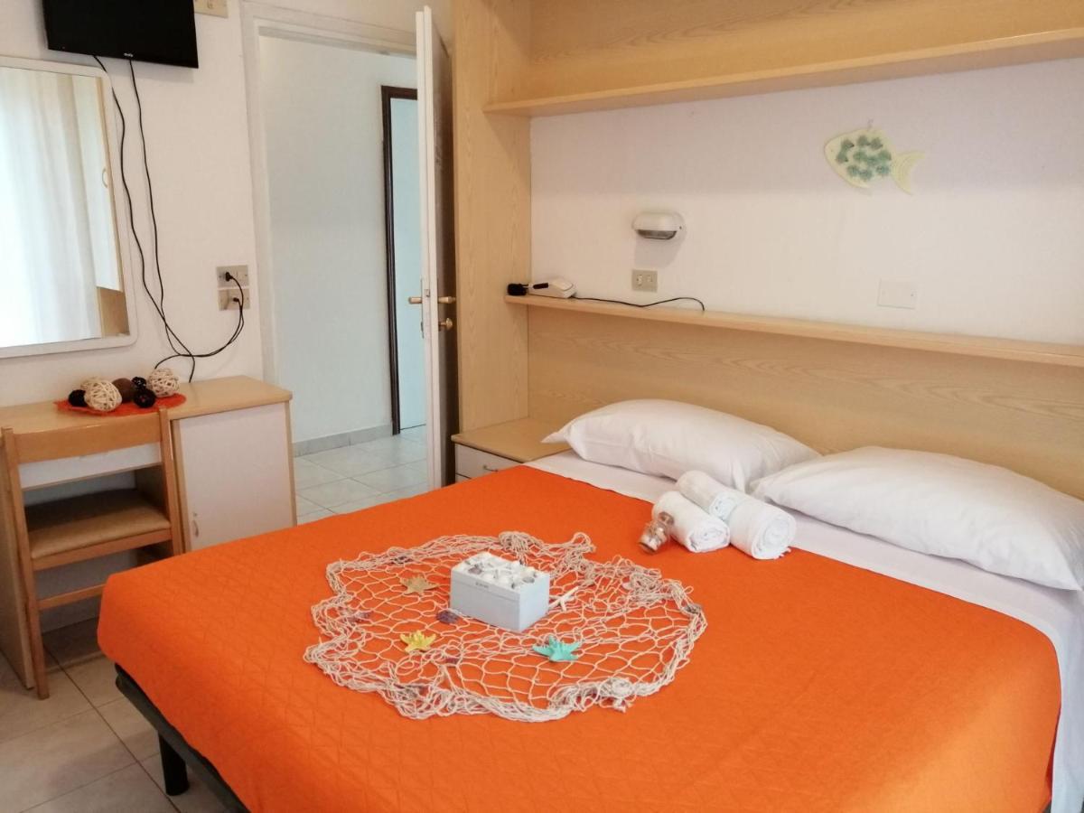 Hotel Alba Ρίμινι Εξωτερικό φωτογραφία