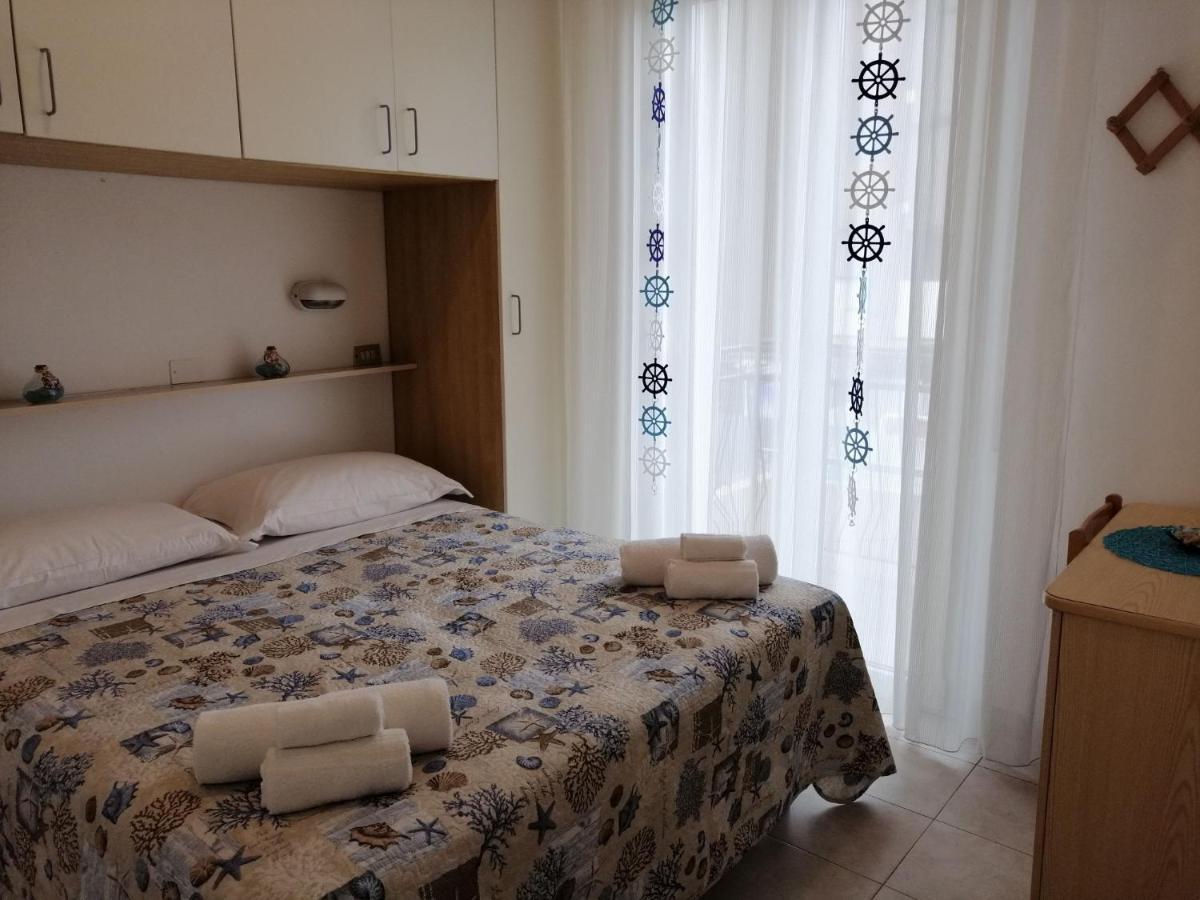 Hotel Alba Ρίμινι Εξωτερικό φωτογραφία