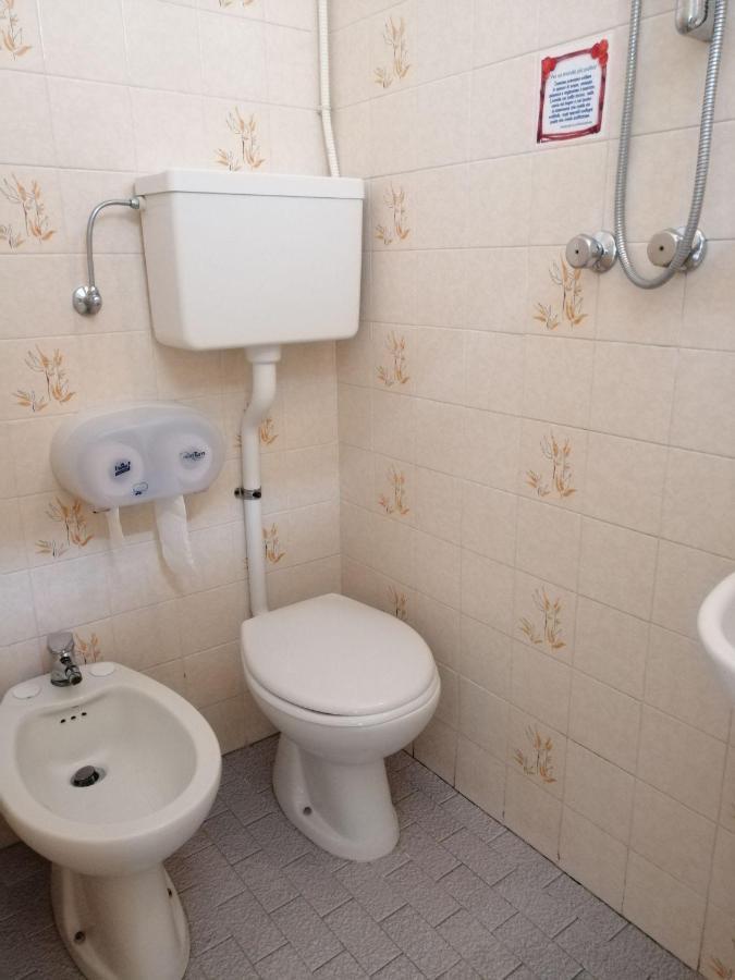 Hotel Alba Ρίμινι Εξωτερικό φωτογραφία